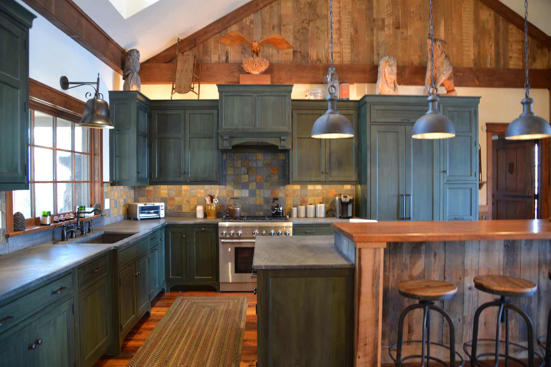 Clemleddy Rustic Kitchen
