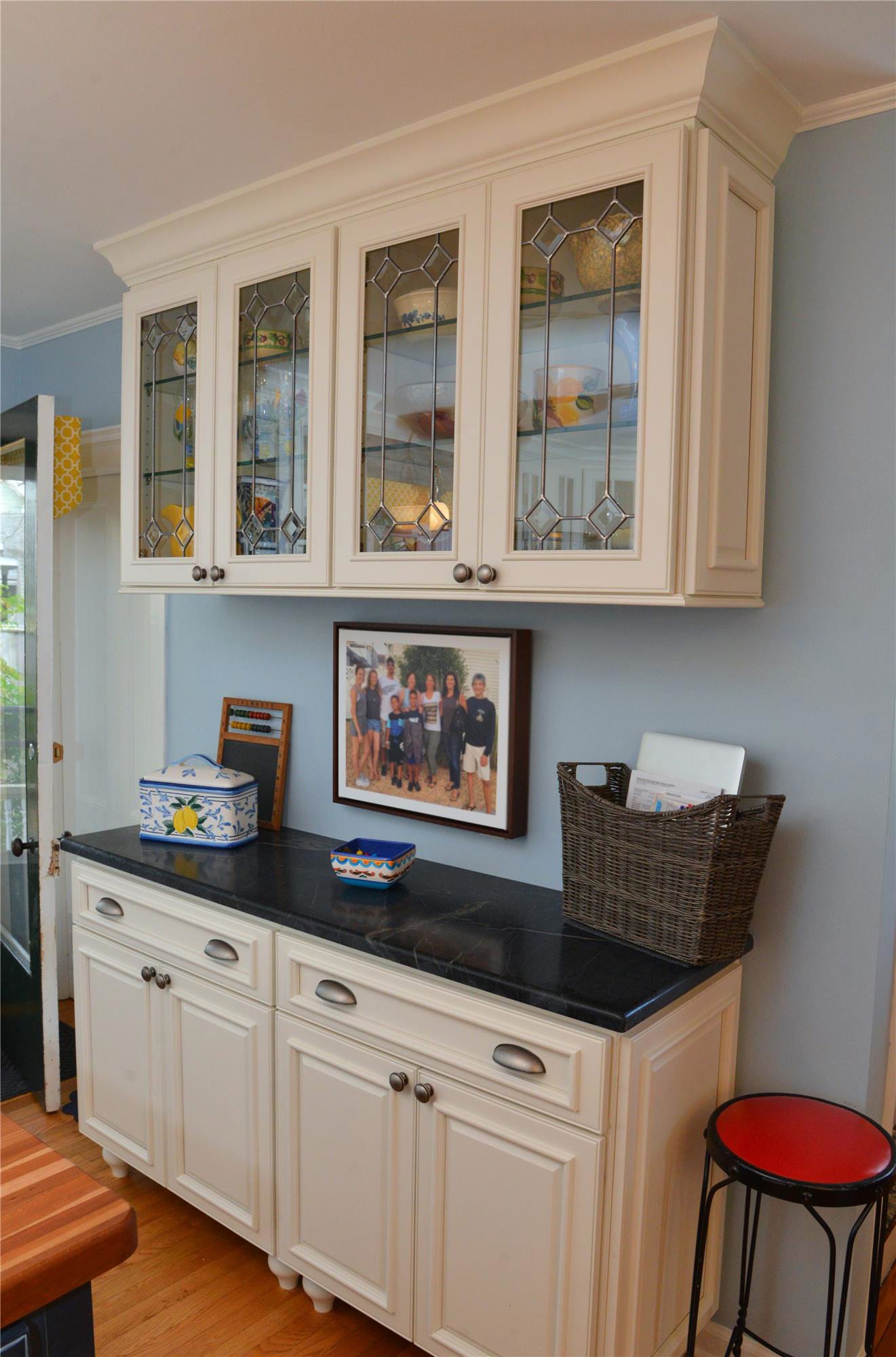 Traditional/Transitional Kitchen Remodel by Clemleddy Construction project photo 6